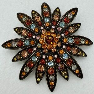 Vintage Joan Rivers  Floral Old Gold Brooch